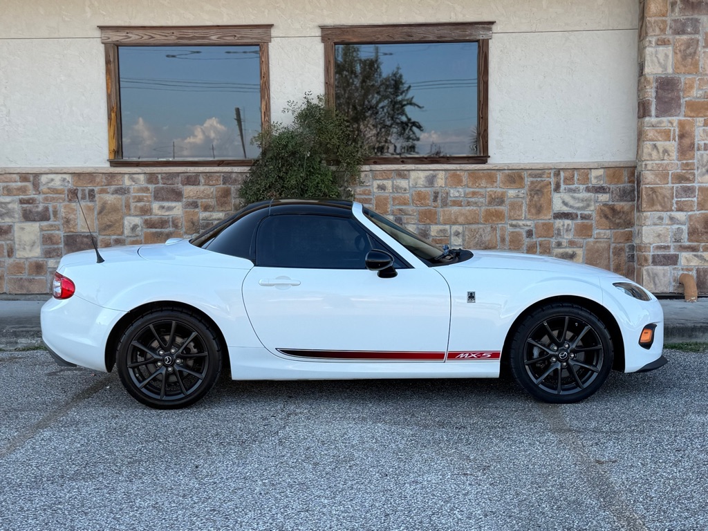 Photo 7 of this MAZDA MX-5 MIATA