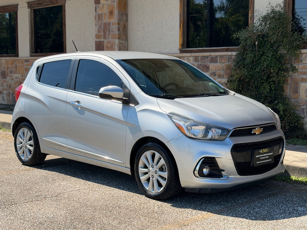 Photo 8 of this CHEVROLET SPARK