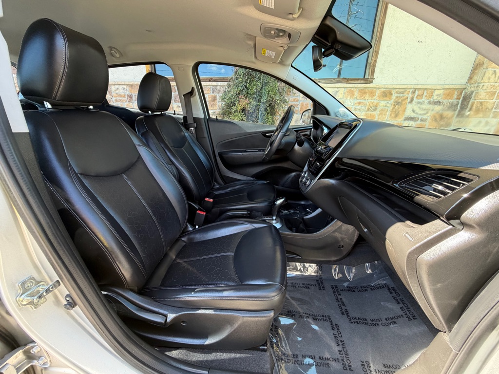 Photo 14 of this CHEVROLET SPARK