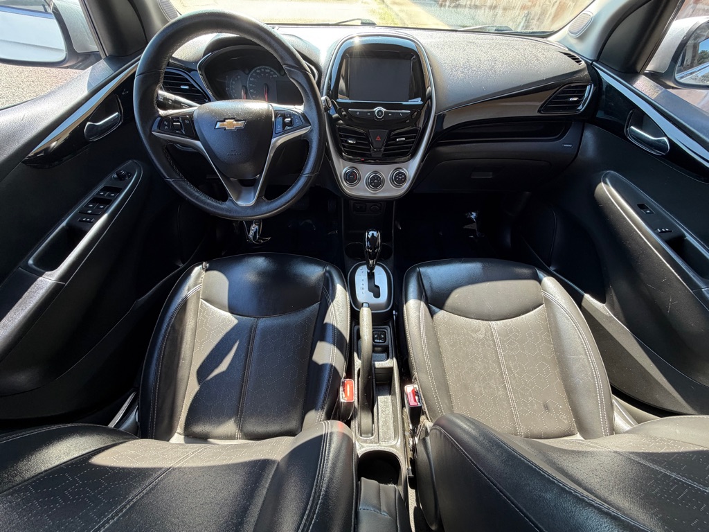 Photo 12 of this CHEVROLET SPARK