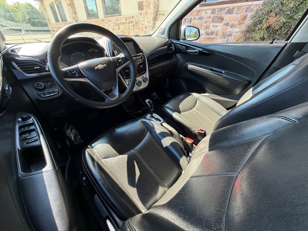 Photo 11 of this CHEVROLET SPARK