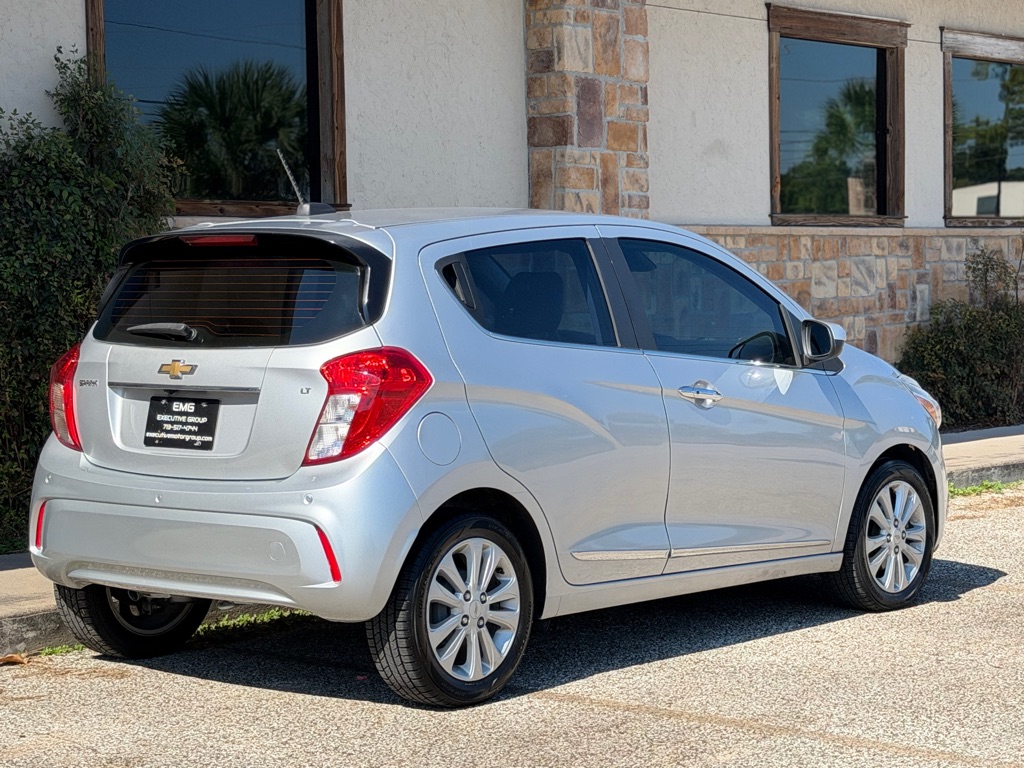 Photo 6 of this CHEVROLET SPARK