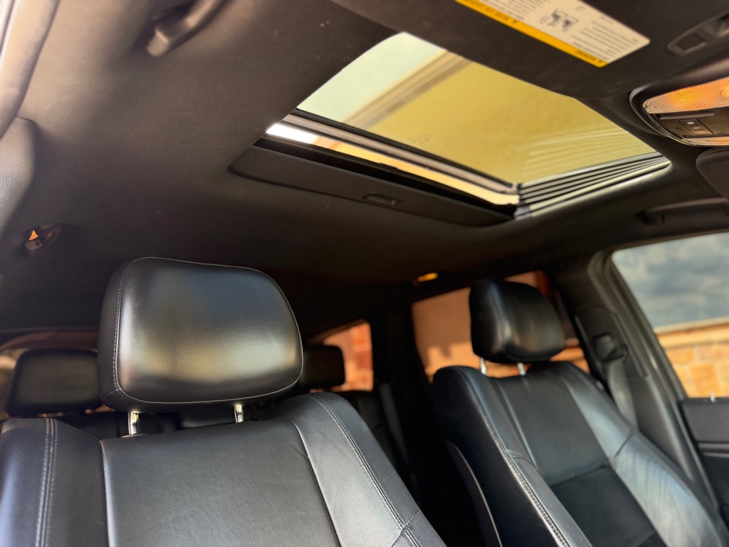 Photo 13 of this JEEP GRAND CHEROKEE