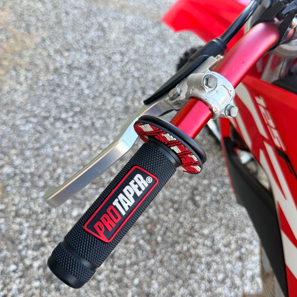 Photo 8 of this HONDA CRF-125FB