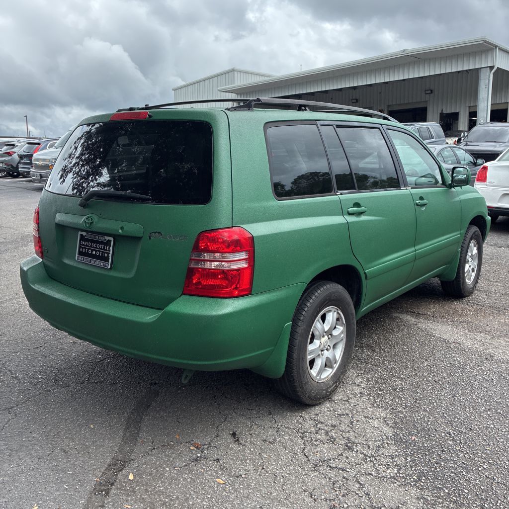 Photo 3 of this TOYOTA HIGHLANDER