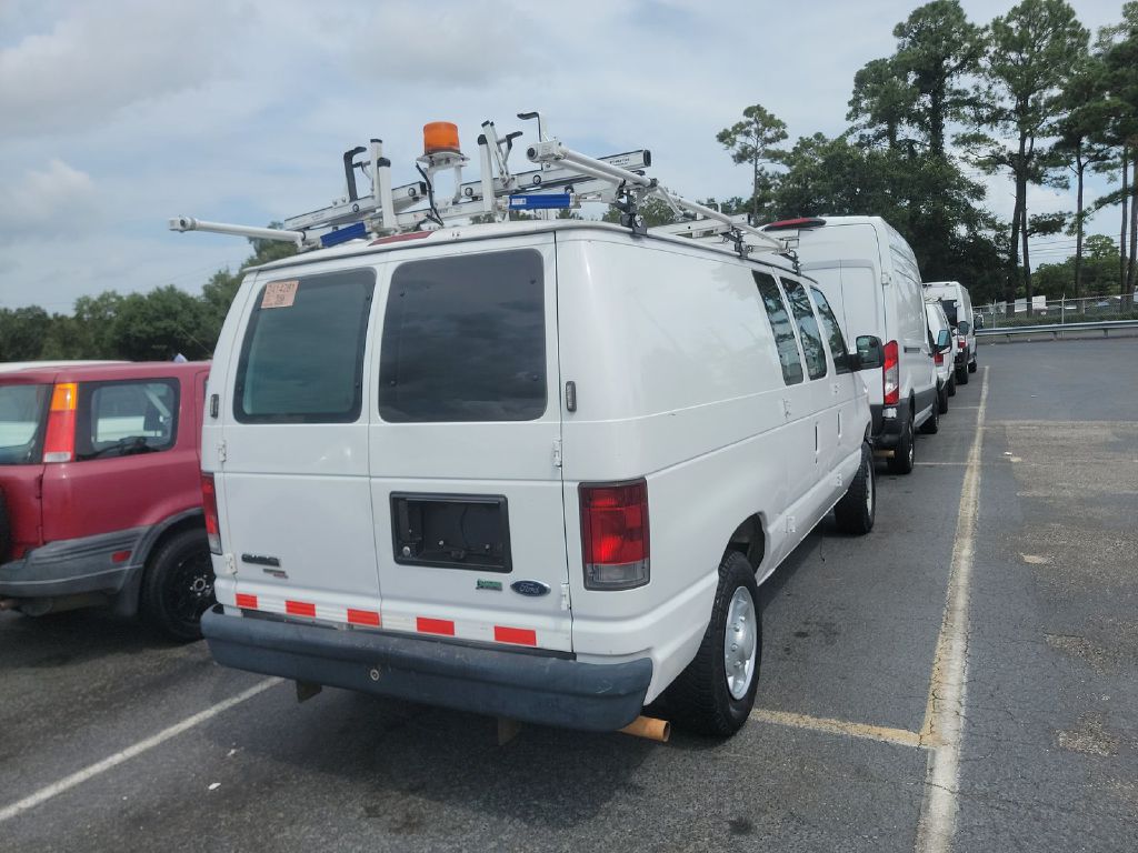 Photo 3 of this FORD ECONOLINE