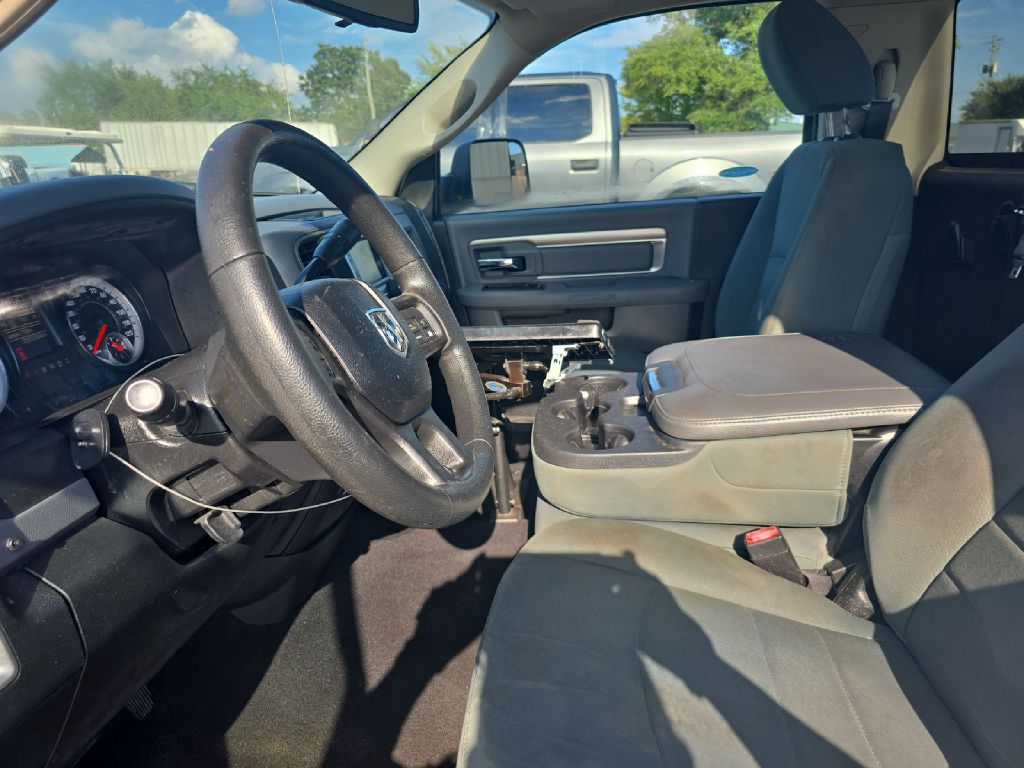 Photo 5 of this RAM 1500