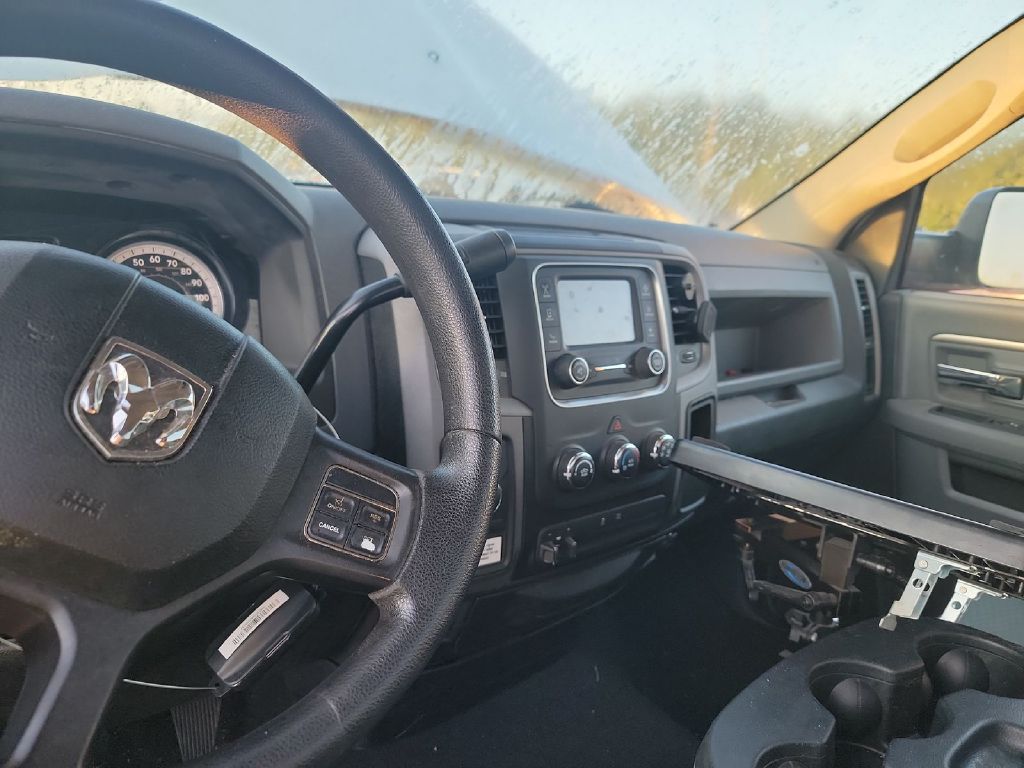 Photo 6 of this RAM 1500