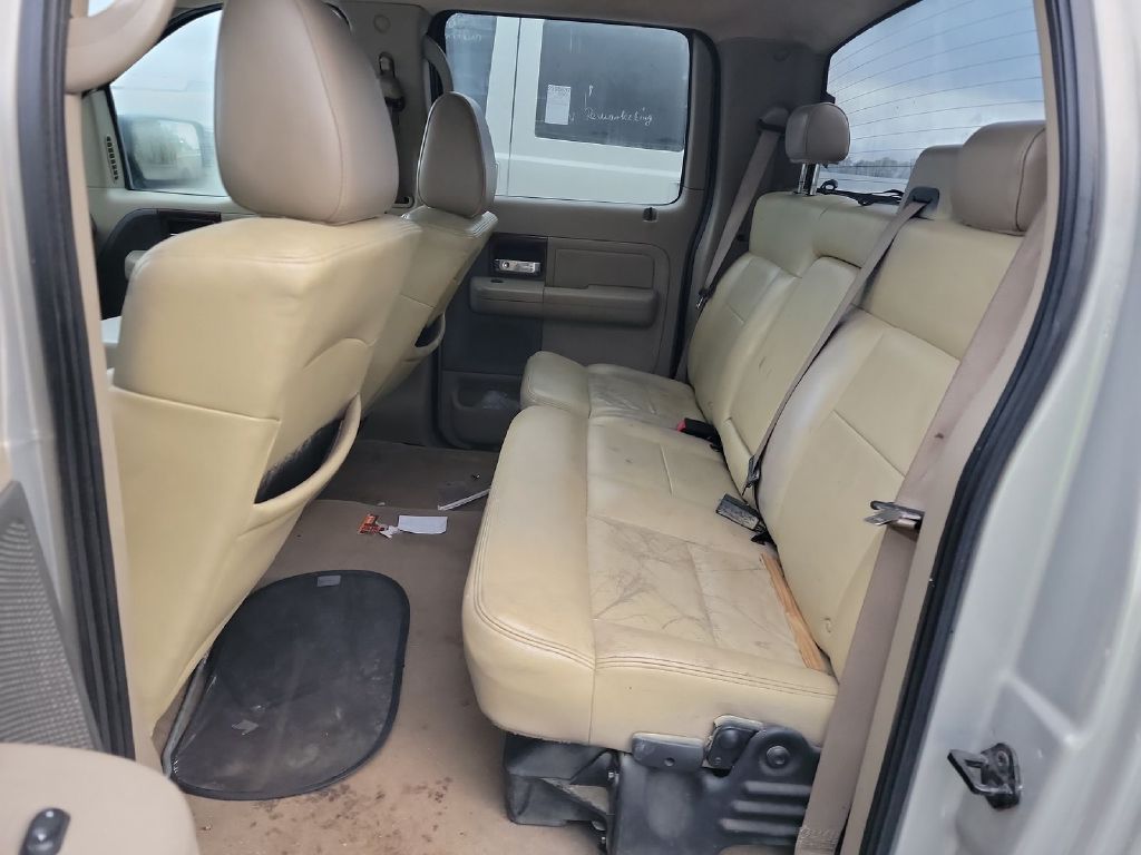 Photo 6 of this FORD F150