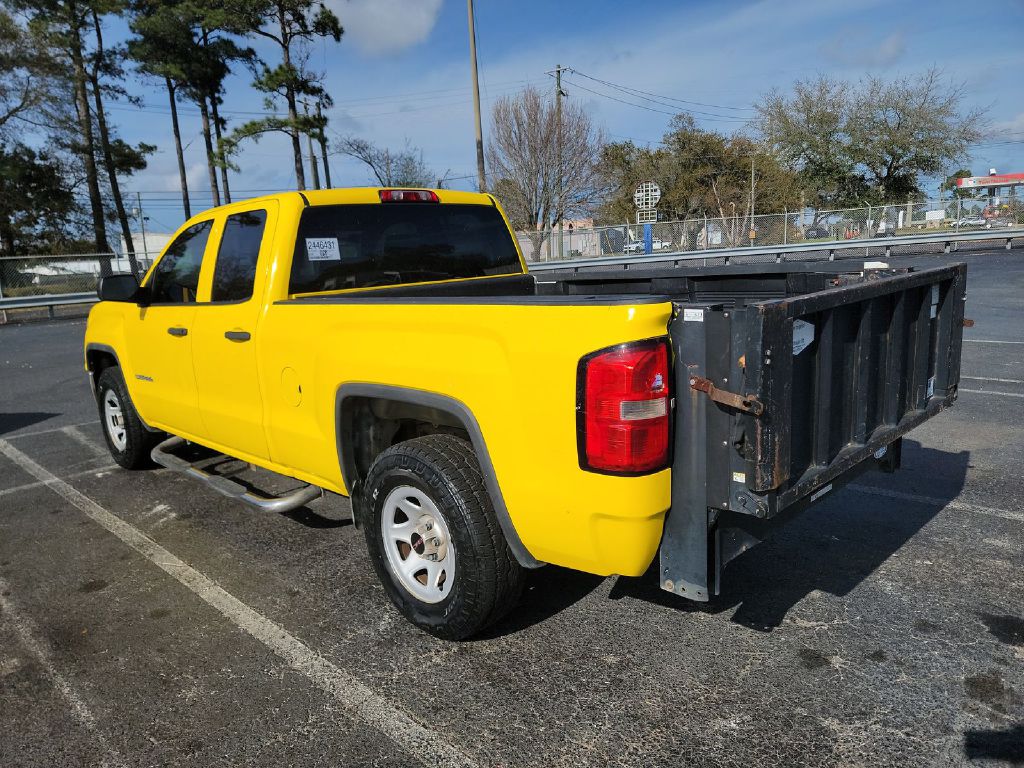 Photo 4 of this GMC SIERRA