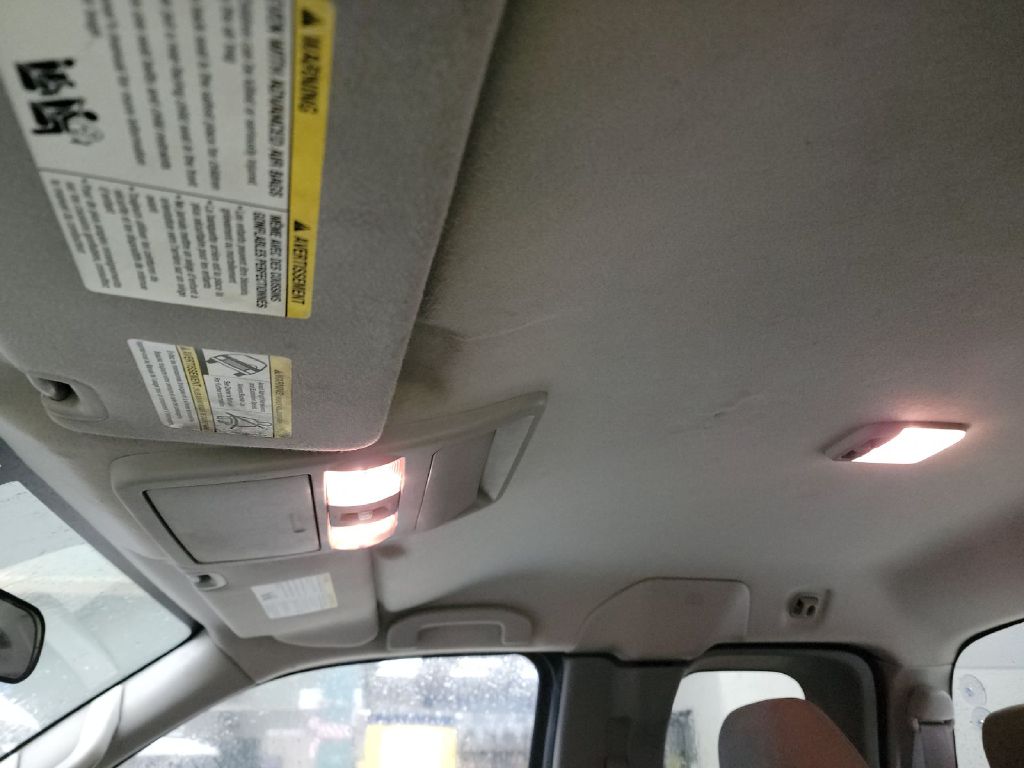 Photo 8 of this NISSAN FRONTIER