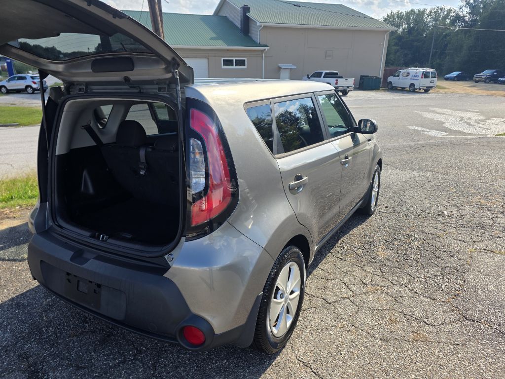 Photo 9 of this KIA SOUL