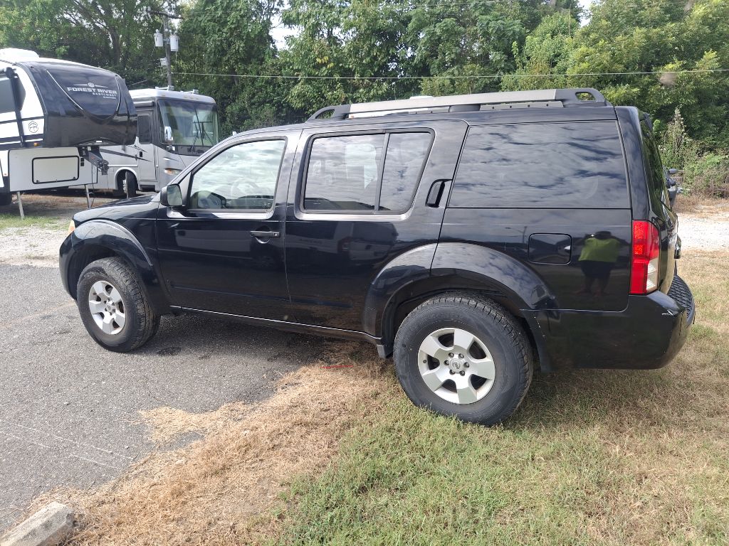 Photo 8 of this NISSAN PATHFINDER