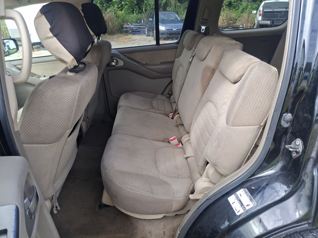 Photo 9 of this NISSAN PATHFINDER