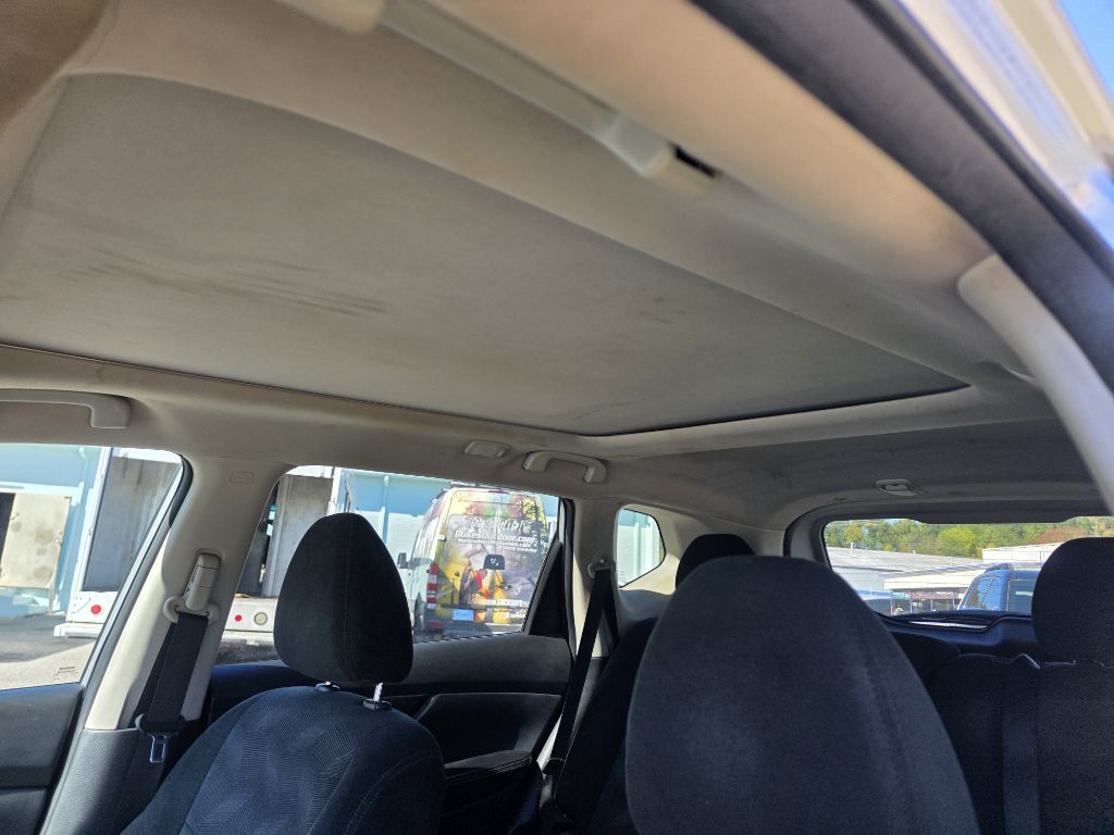 Photo 7 of this GMC TERRAIN