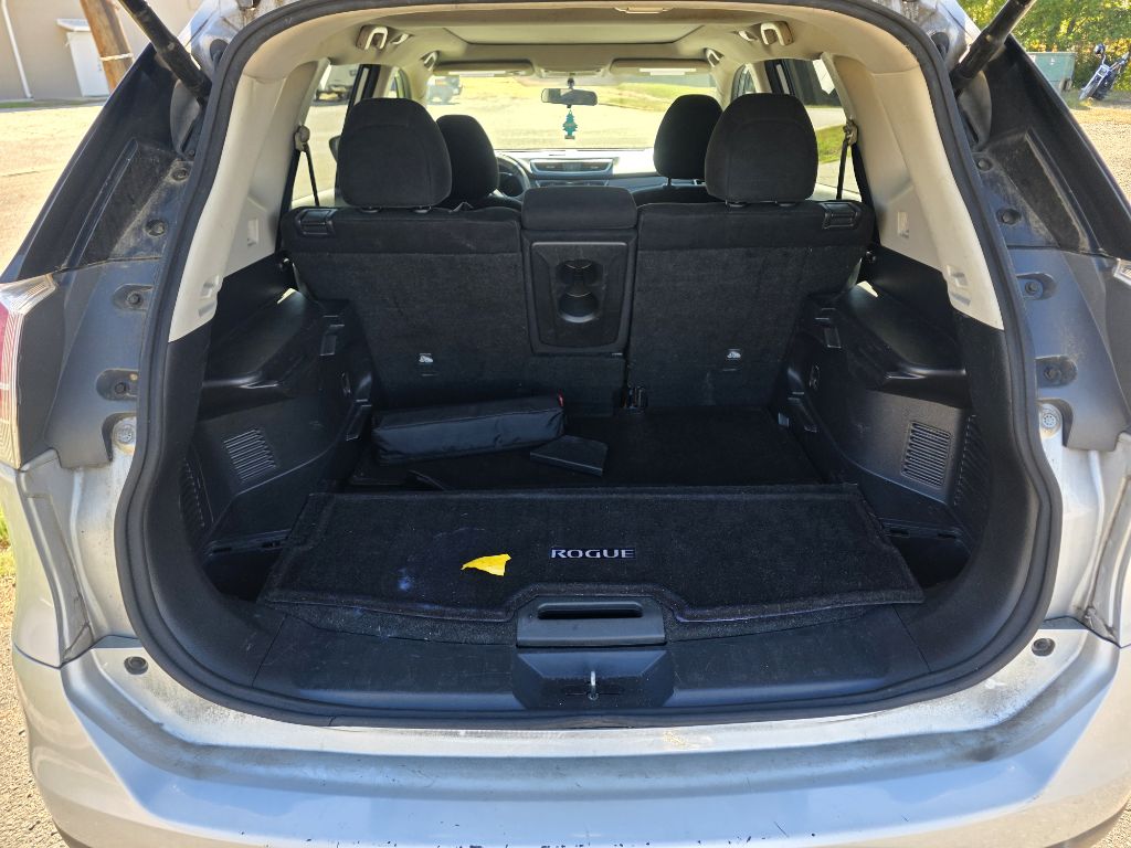 Photo 6 of this NISSAN ROGUE