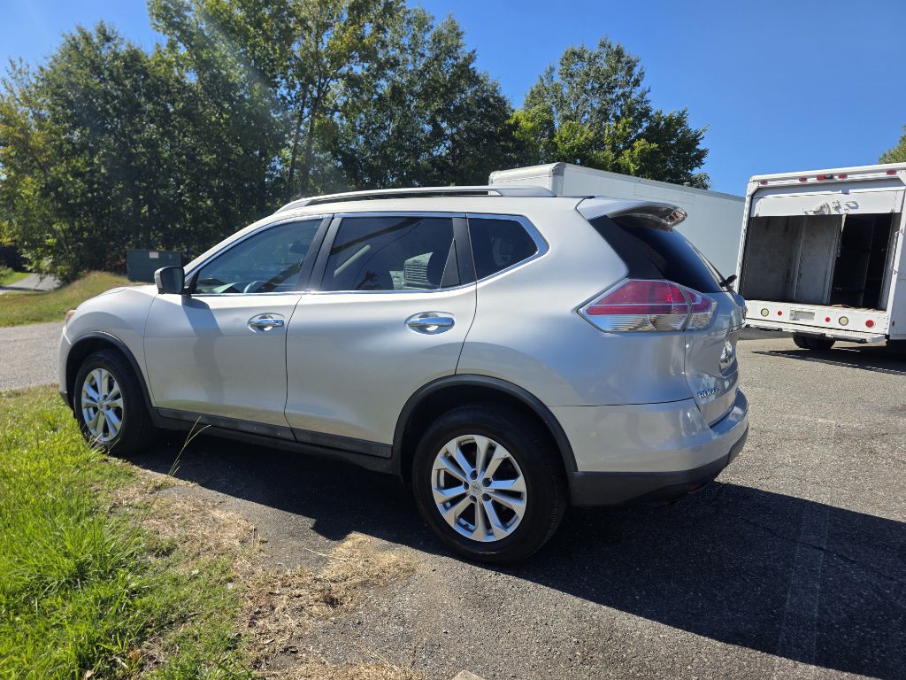 Photo 4 of this NISSAN ROGUE