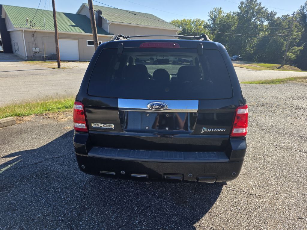 Photo 9 of this FORD ESCAPE