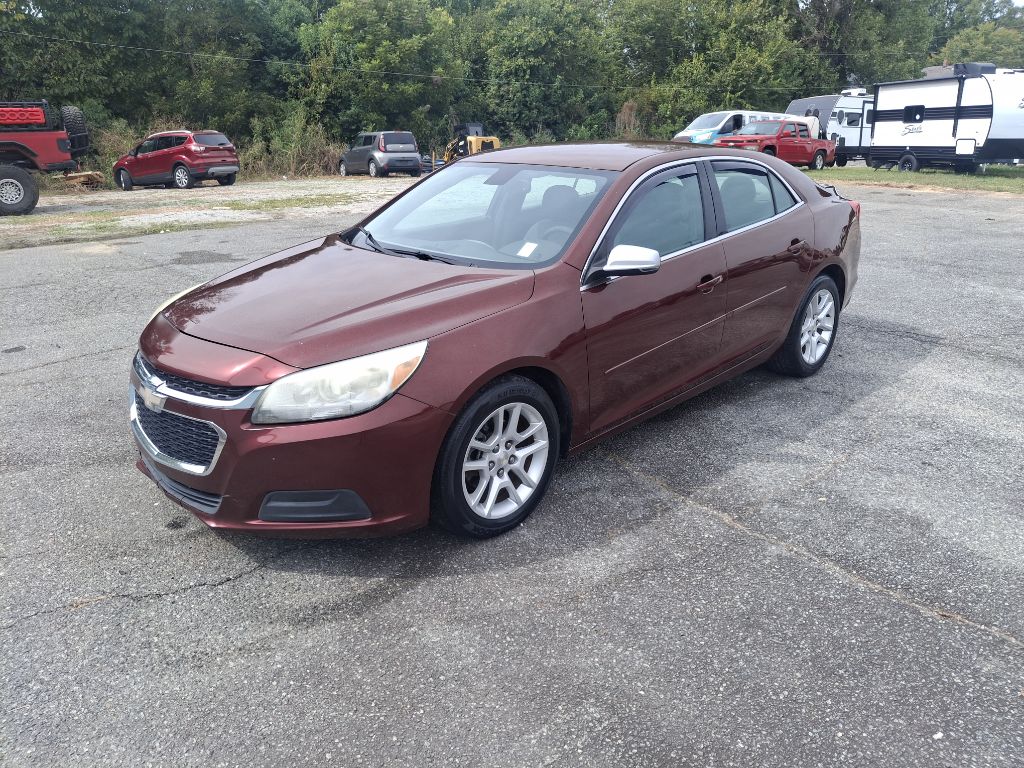 Photo 3 of this CHEVROLET MALIBU