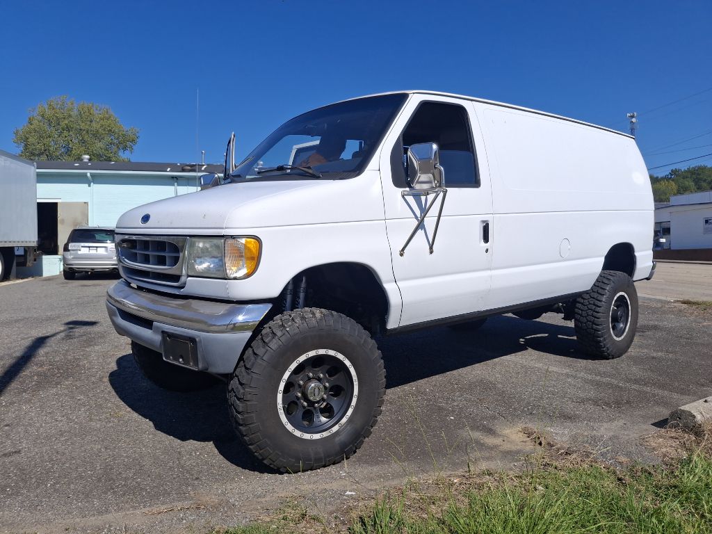 Photo 2 of this FORD ECONOLINE