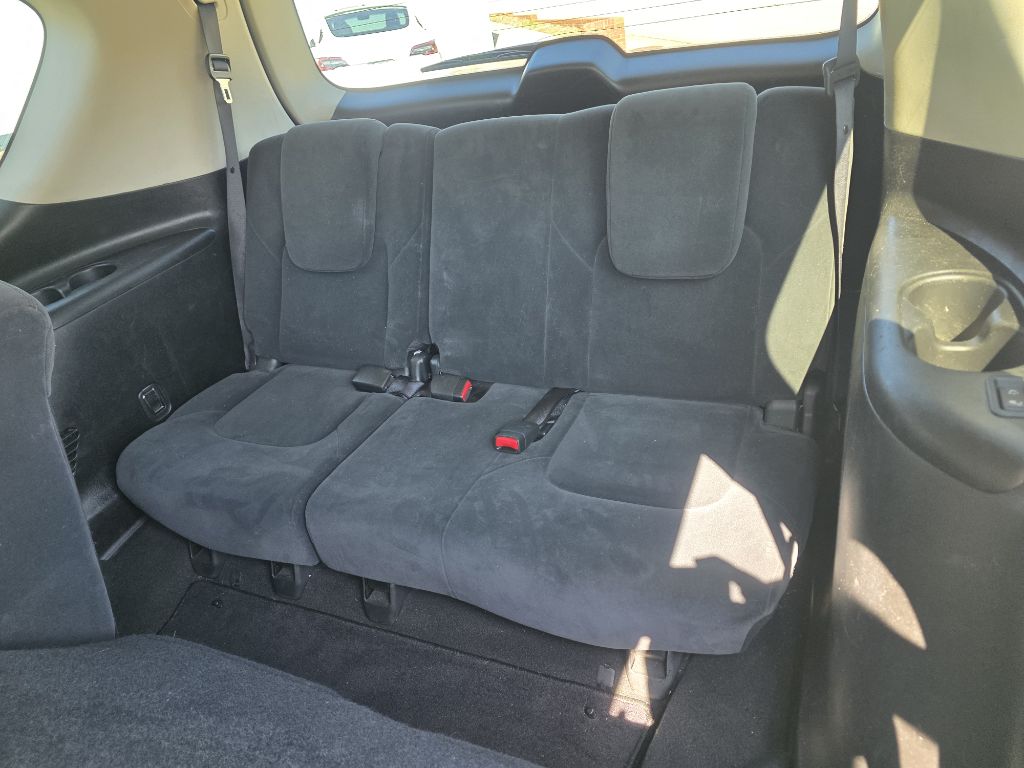 Photo 5 of this NISSAN ARMADA