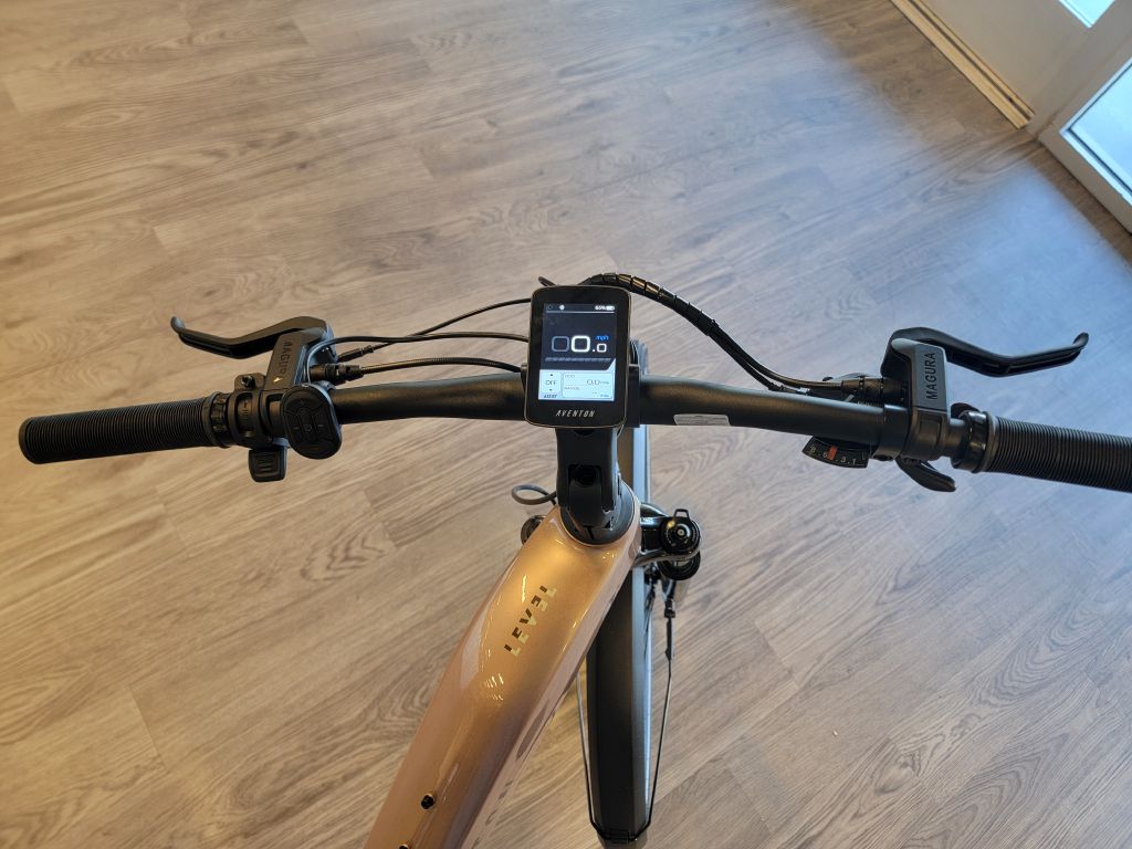 Photo 4 of this AVENTON LEVEL 3 REGULAR