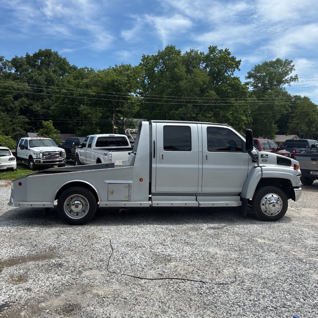 Photo 5 of this CHEVROLET C4500