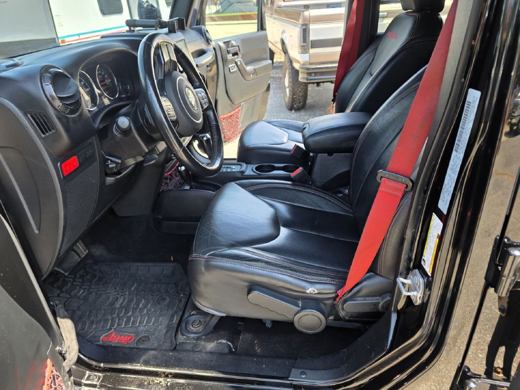 Photo 9 of this JEEP WRANGLER UNLIMI