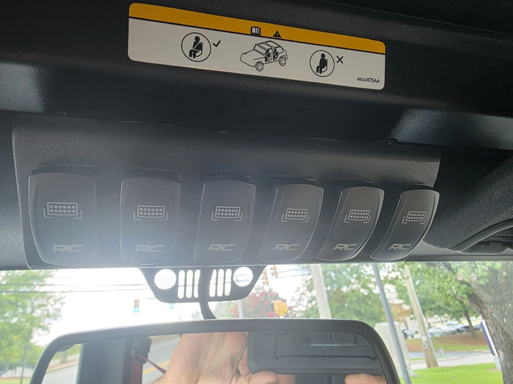 Photo 12 of this JEEP WRANGLER UNLIMI