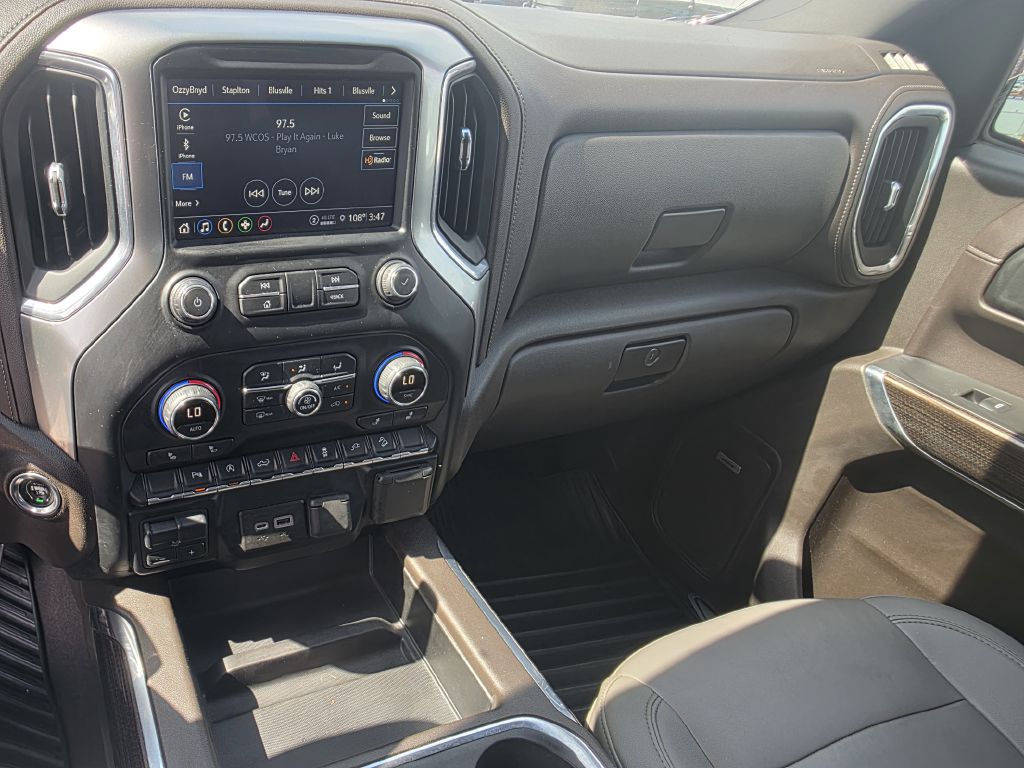 Photo 10 of this CHEVROLET SILVERADO 1500