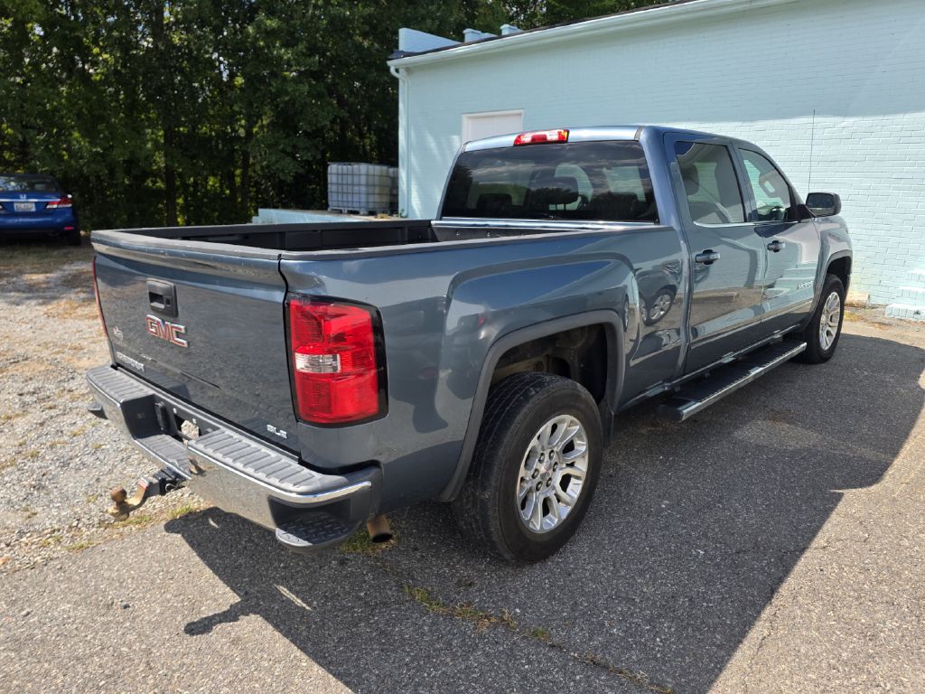 Photo 4 of this GMC SIERRA
