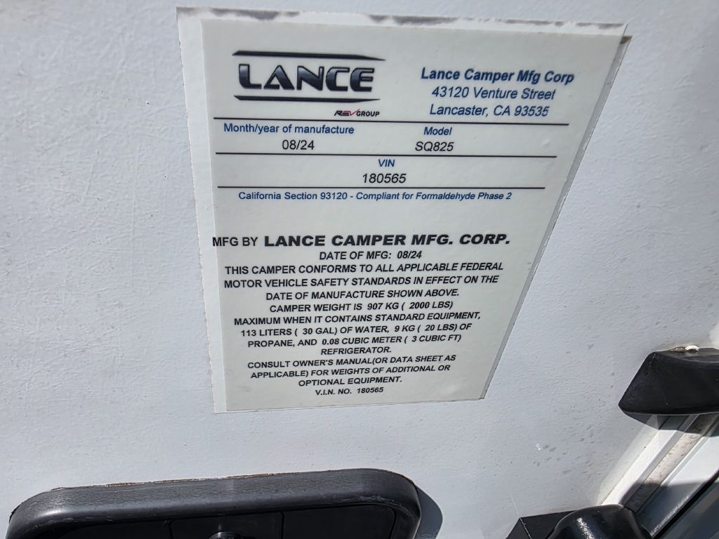 Photo 20 of this LANCE SQUIRE 825