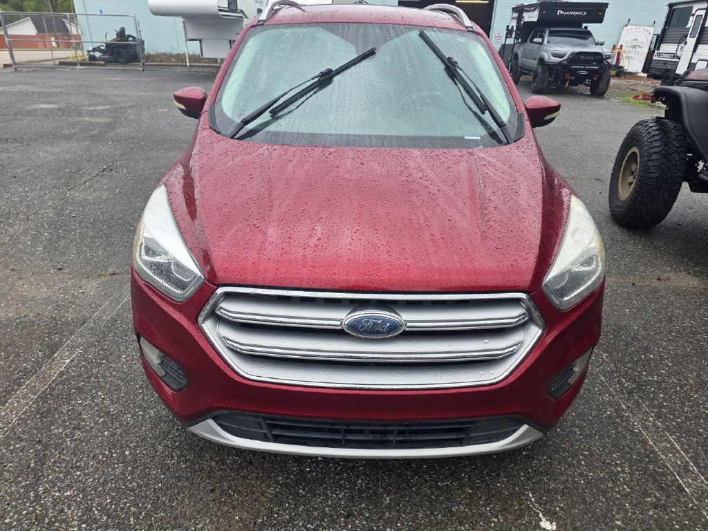 Photo 2 of this FORD ESCAPE