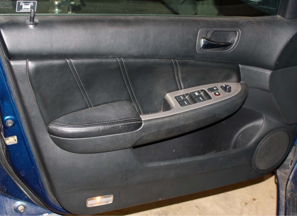 Photo 11 of this HONDA ACCORD
