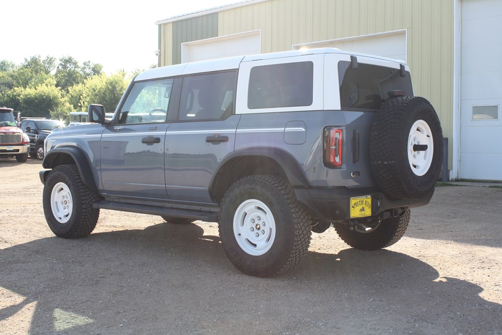 Photo 4 of this FORD BRONCO HERITAGE
