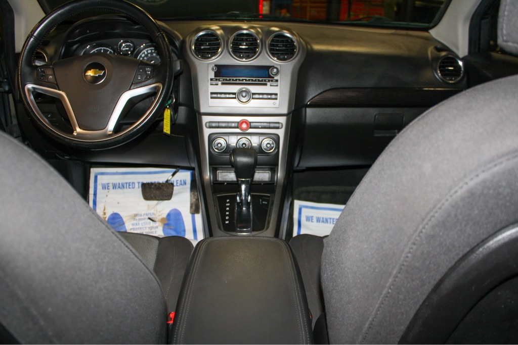Photo 8 of this CHEVROLET TRAVERSE