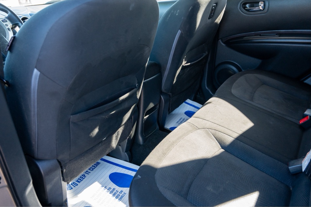 Photo 6 of this NISSAN ROGUE