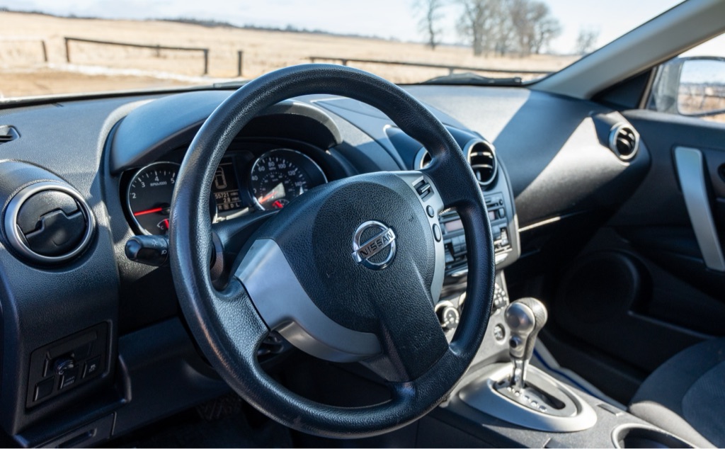Photo 3 of this NISSAN ROGUE