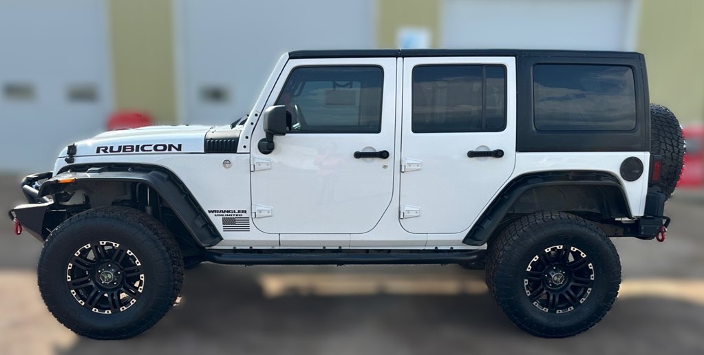 Photo 2 of this JEEP WRANGLER UNLIMI
