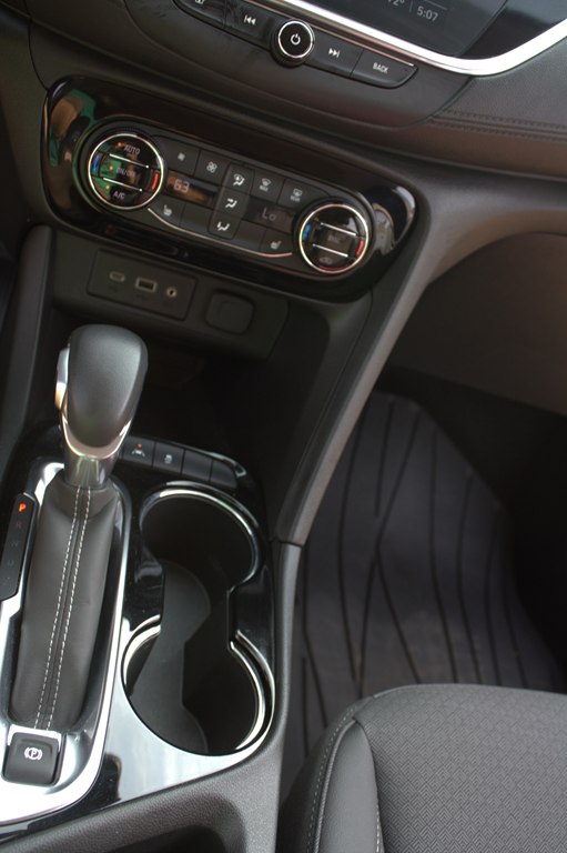 Photo 18 of this BUICK ENCORE GX