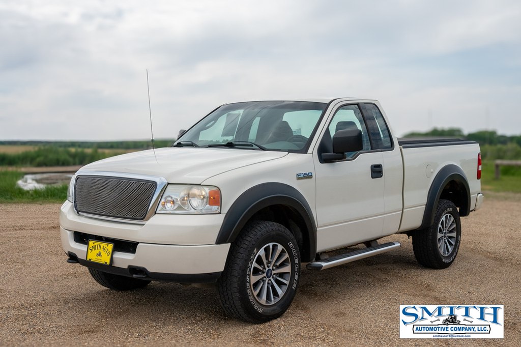 Photo 3 of this FORD F150
