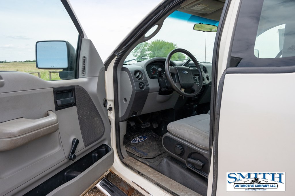 Photo 13 of this FORD F150