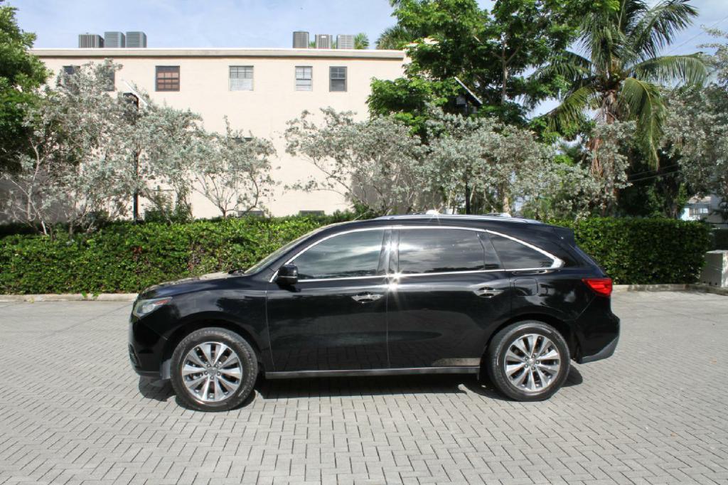 Photo 2 of this ACURA MDX