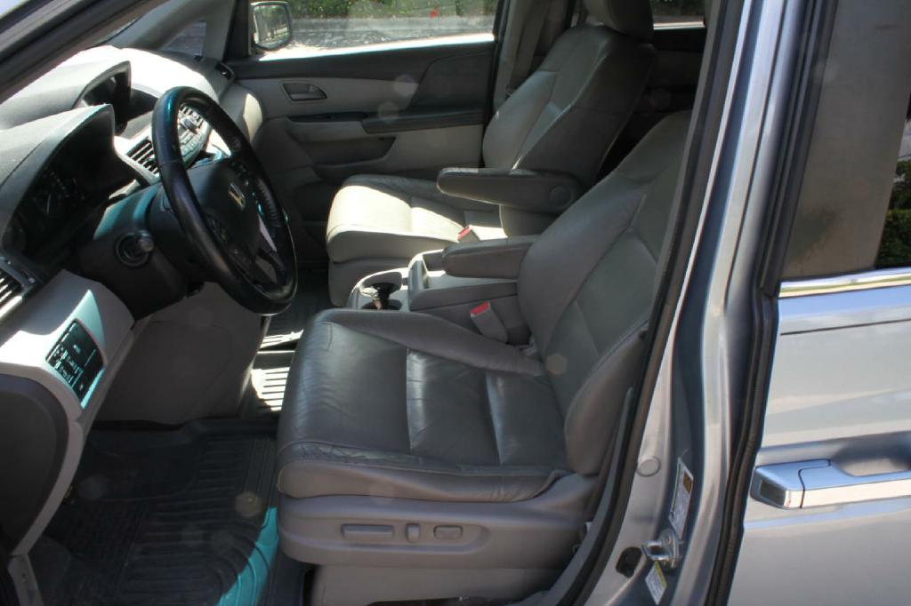 Photo 9 of this HONDA ODYSSEY