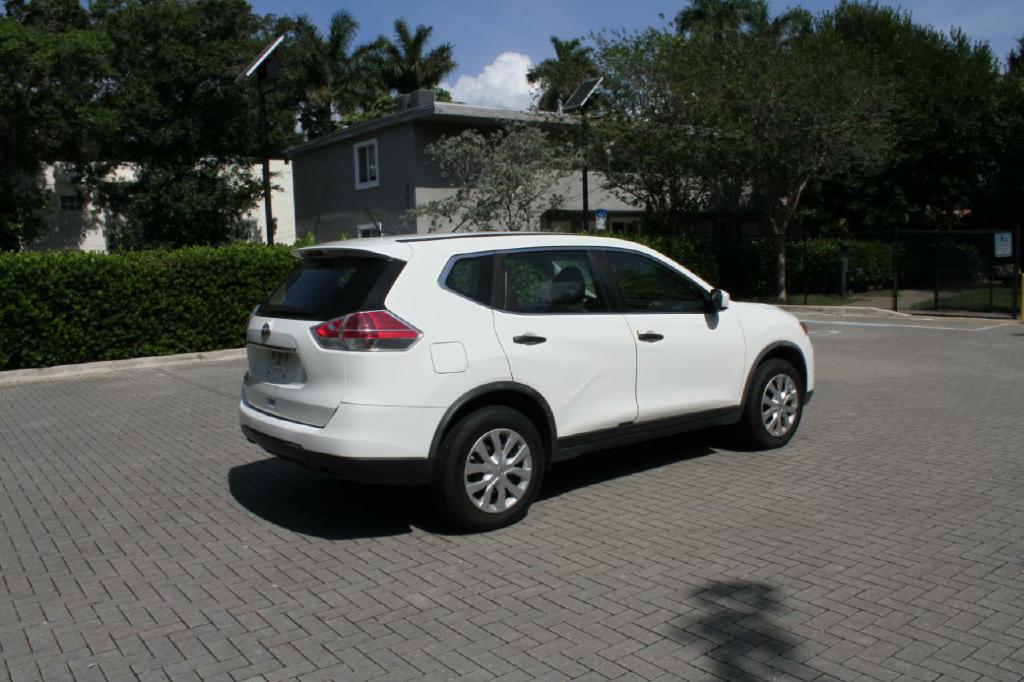 Photo 6 of this NISSAN ROGUE