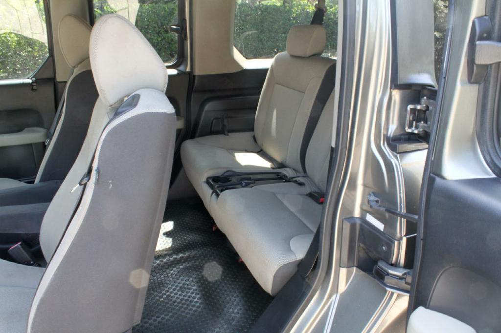 Photo 10 of this HONDA ELEMENT