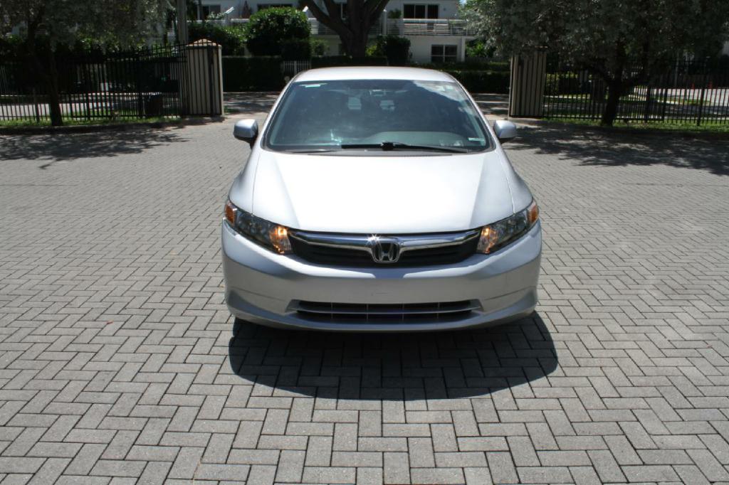 Photo 3 of this HONDA CIVIC