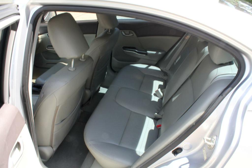 Photo 10 of this HONDA CIVIC