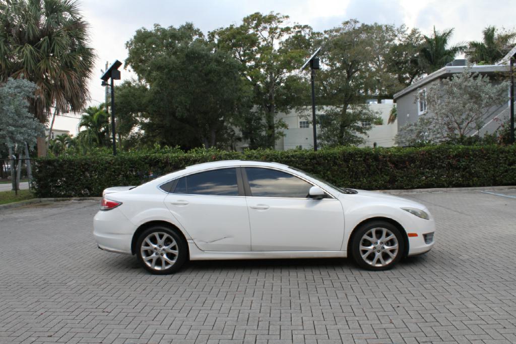 Photo 5 of this MAZDA MAZDA6