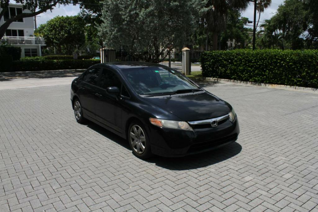 Photo 4 of this HONDA CIVIC